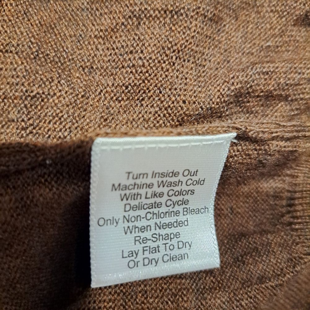 JoS. A. Bank Traveler 100% merino wool v-neck sweater lightweight brown size L - Picture 3 of 5